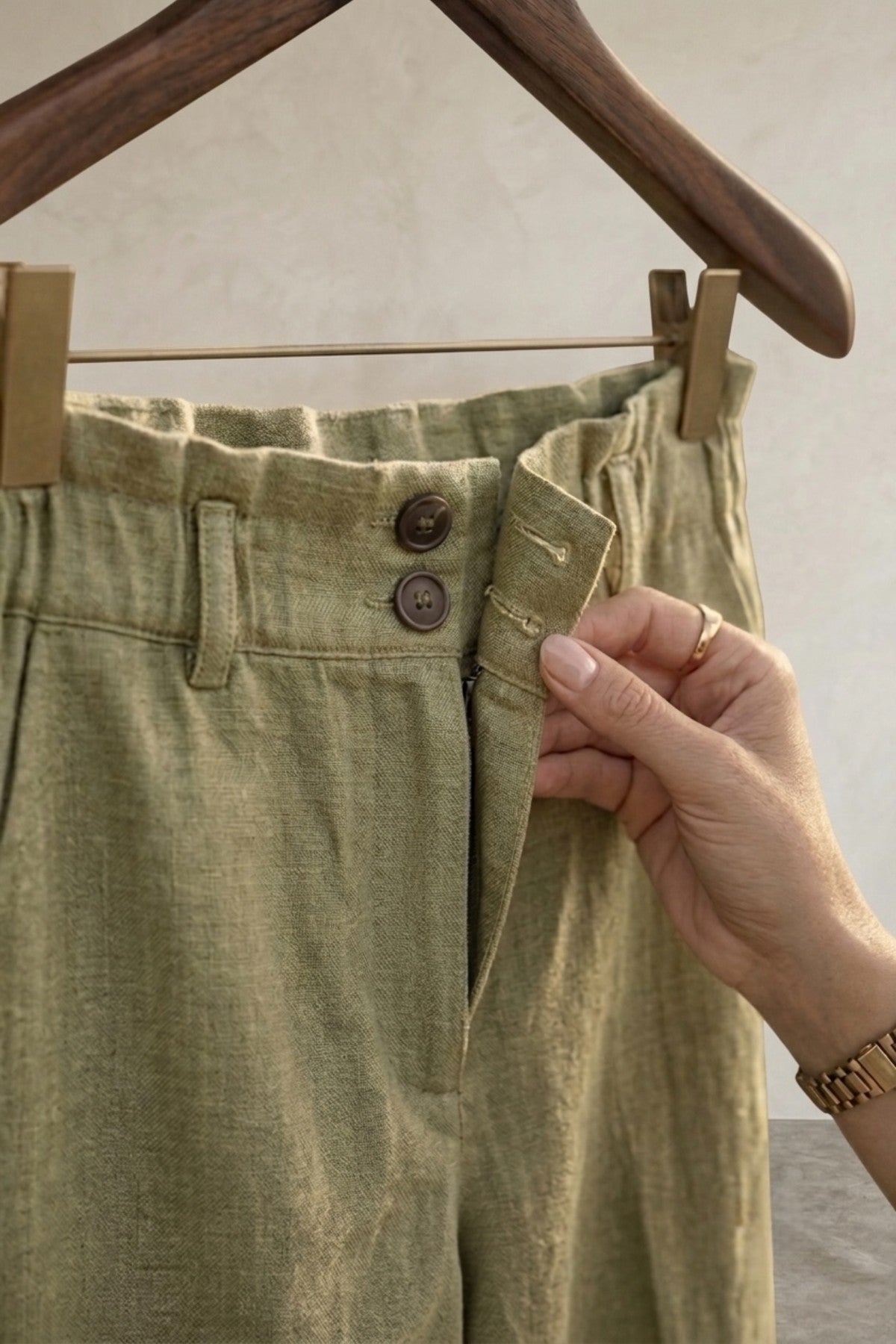 Olive Linen High-Waisted Pants